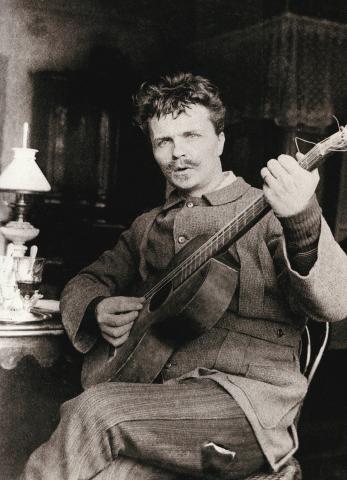 August Strindberg med gitaren 1886