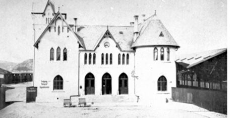 Fotografi av Fredrikshald jernbanestasjon, ca 1878
