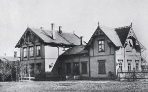 Hamar stasjon, 1880